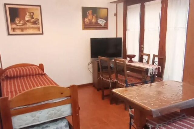 DEPARTAMENTO DE 2 AMBIENTES AL CONTRAFRENTE CON TERRACITA PROPIA