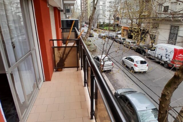 DEPARTAMENTO 2 AMBIENTES AL FRENTE CON BALCÓN