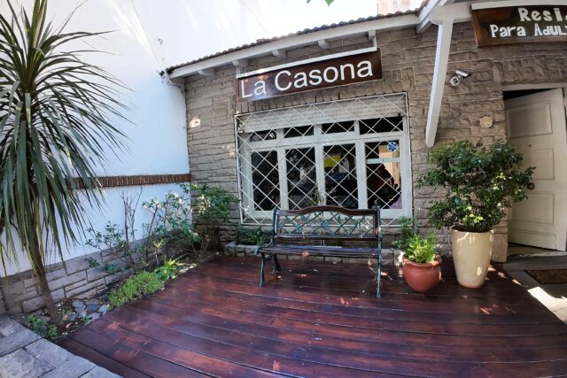 CHALET LA CASONA 6 AMBIENTES