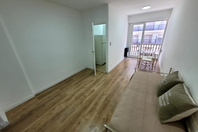 MONOAMBIENTE CON BALCÓN